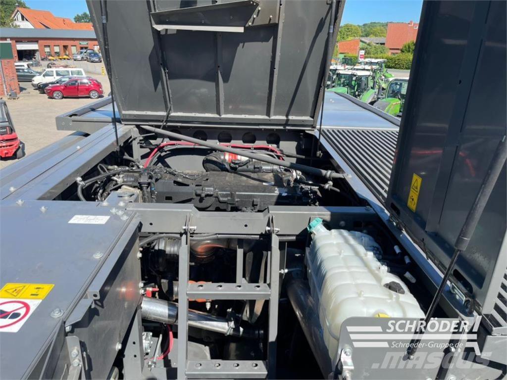 Fendt IDEAL 8 T Combine harvesters