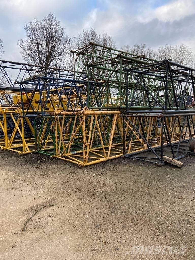  Several boom parts Crane parts and equipment