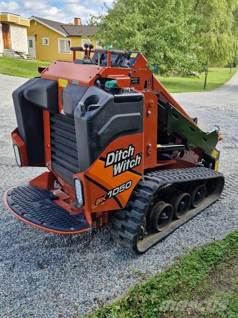 Ditch Witch SK 1050 Telehandlers