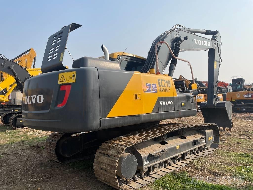 Volvo EC 210 Crawler excavators