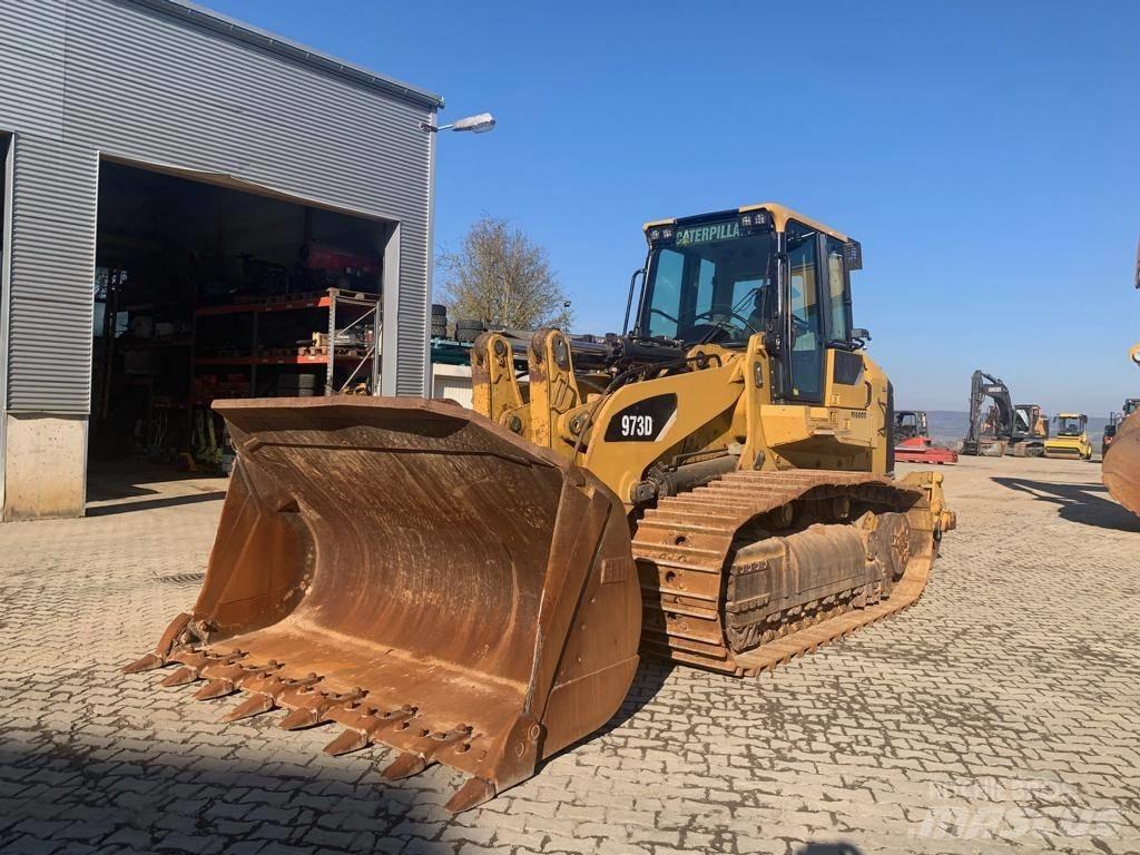 CAT 973 D Crawler loaders
