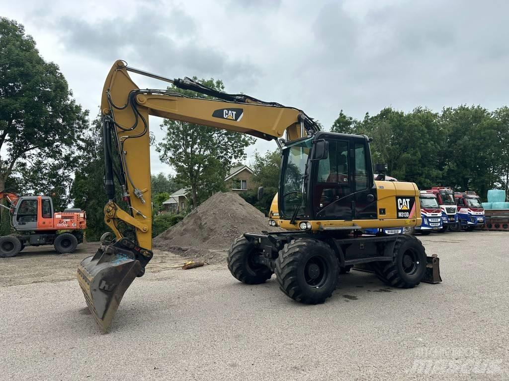 CAT M 313 D Wheeled excavators