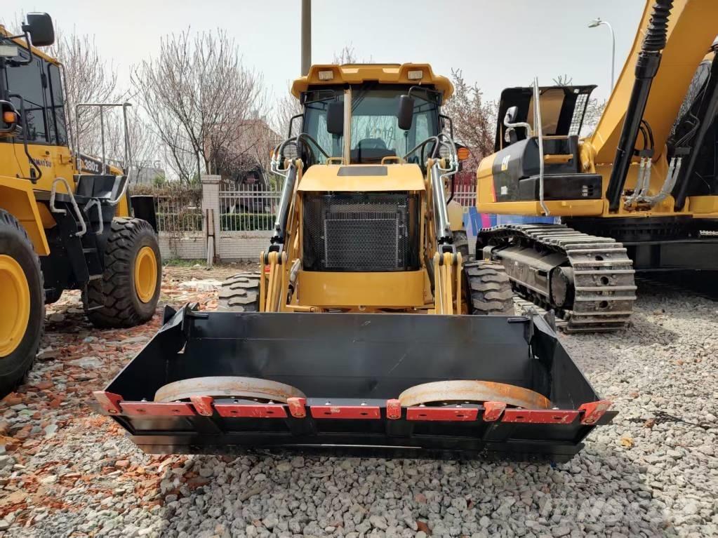 CAT 420F Backhoe