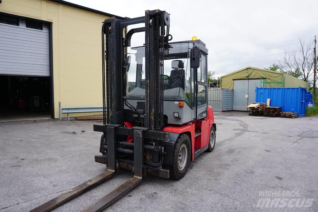 Kalmar DCF55-6H Diesel trucks