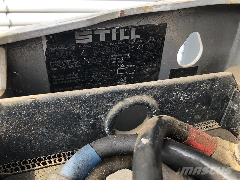 Still EXU16 Pedestrian stacker