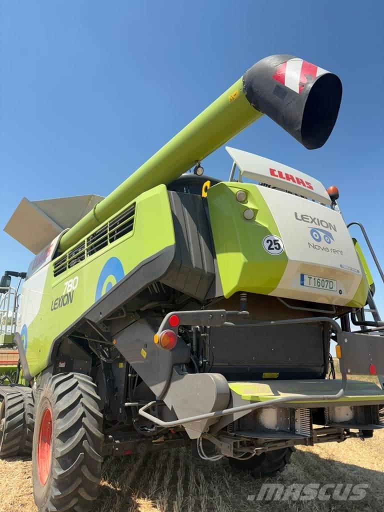 CLAAS Lexion 780 TT Combine harvesters