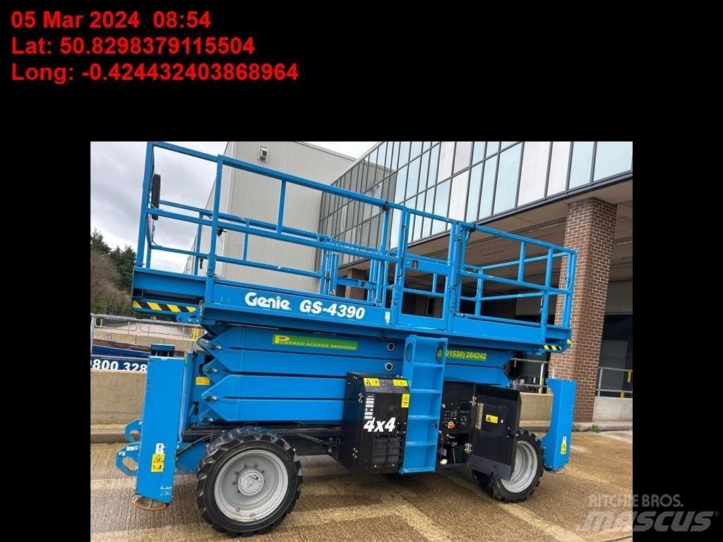 Genie GS 4390 Scissor lifts