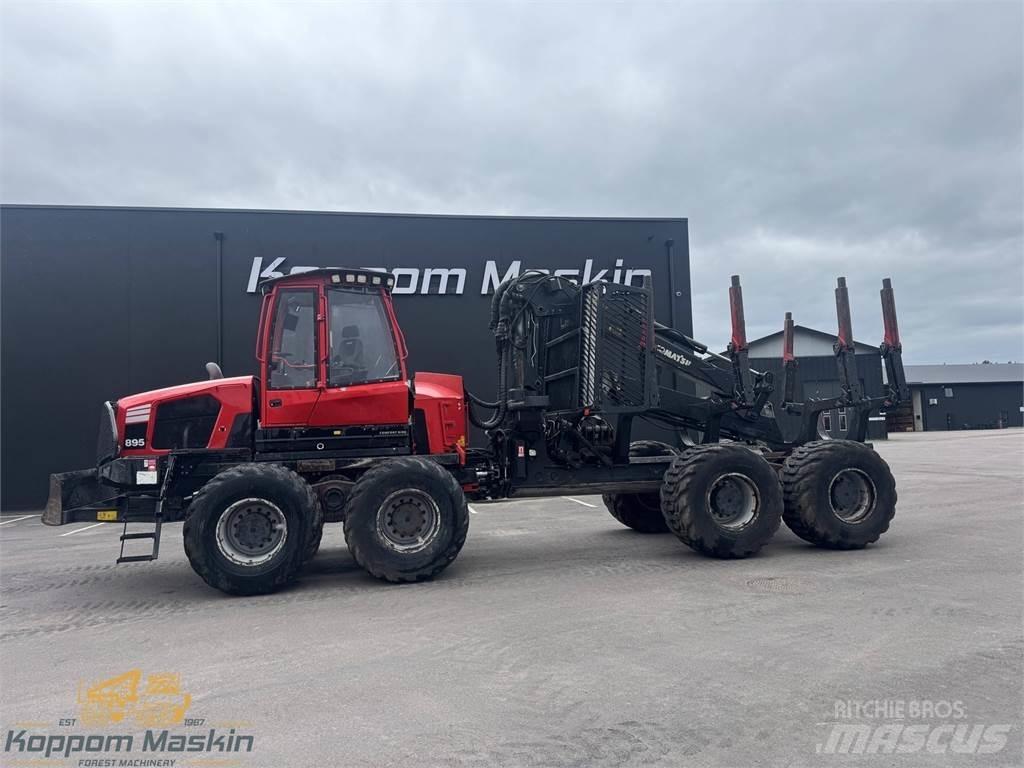 Komatsu 895 Forwarders