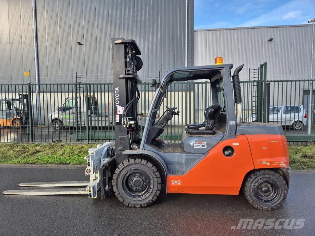 Toyota 40-8fd45n Diesel trucks