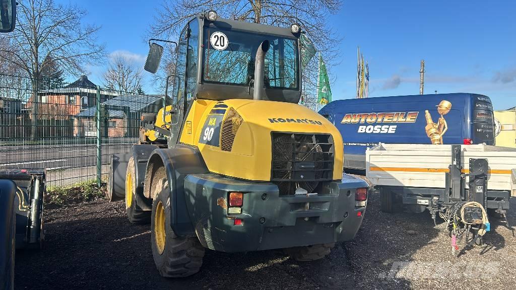 Komatsu WA 90 Wheel loaders