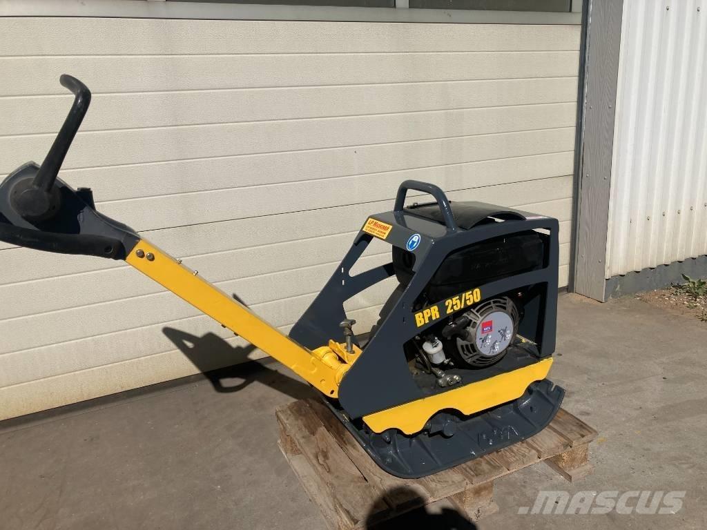 Bomag BPR 25/50 Plate compactors