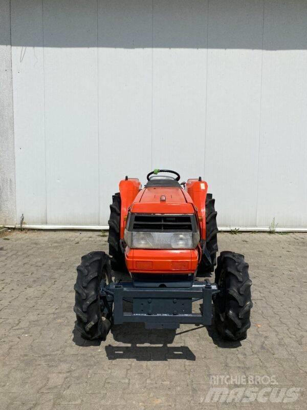 Kubota GL29 Compact tractors