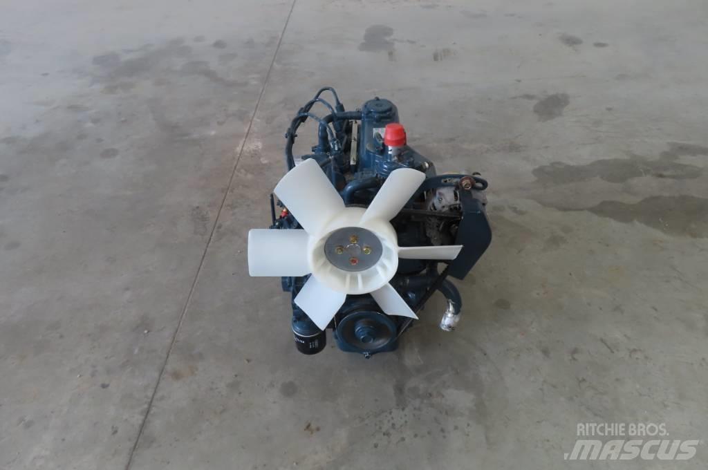 Kubota D905 Engines