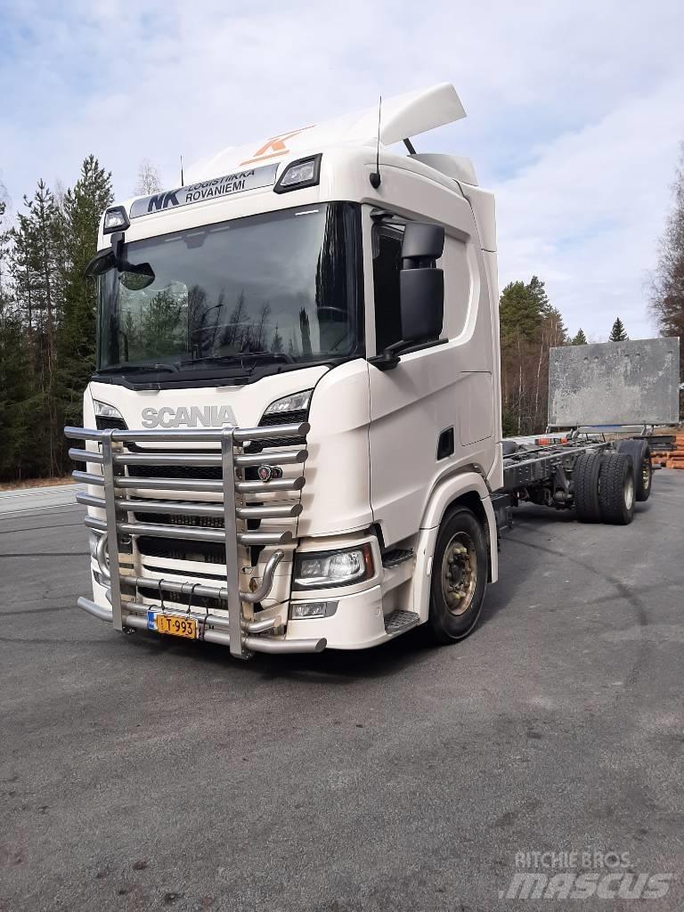 Scania R 500 Chassis Cab trucks