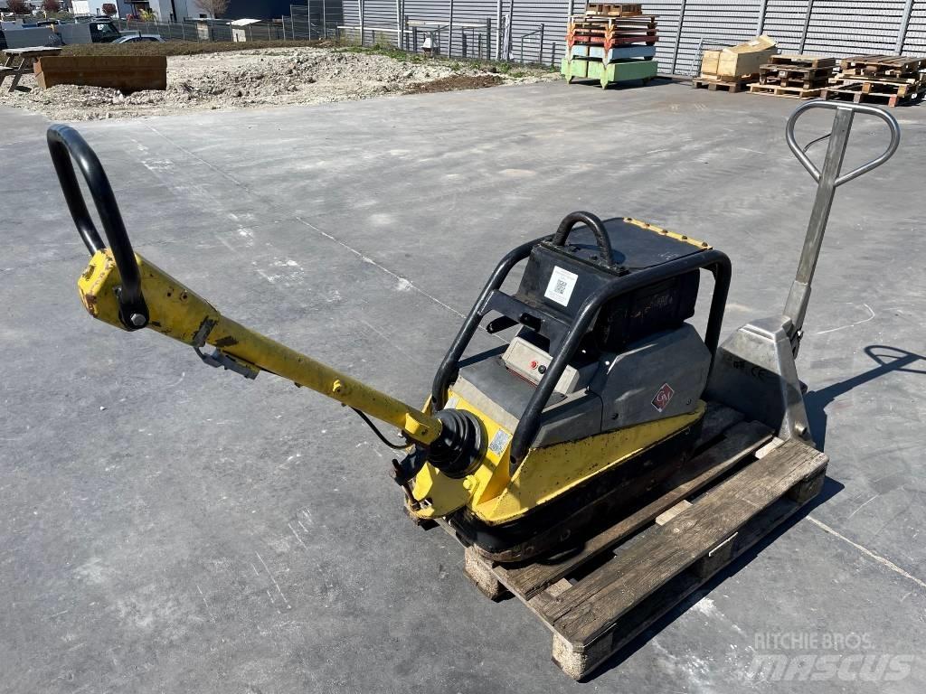 Wacker DPU5045 Plate compactors