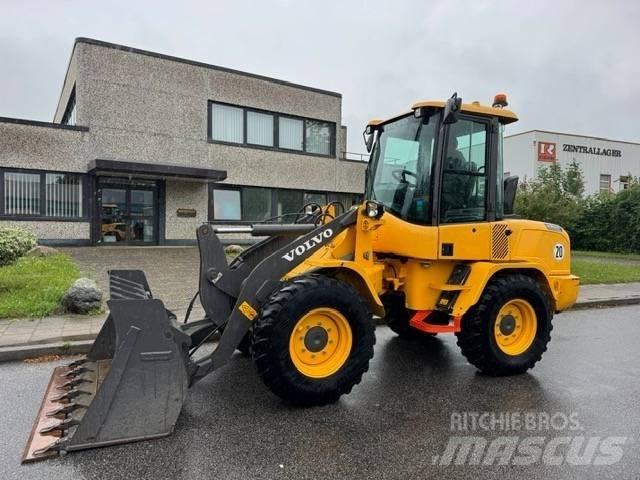 Volvo L 30 G Wheel loaders