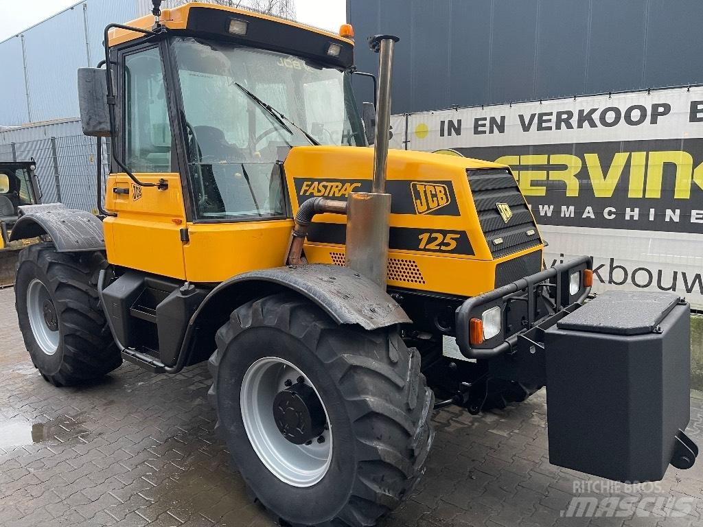 JCB Fastrac 125 Tractors