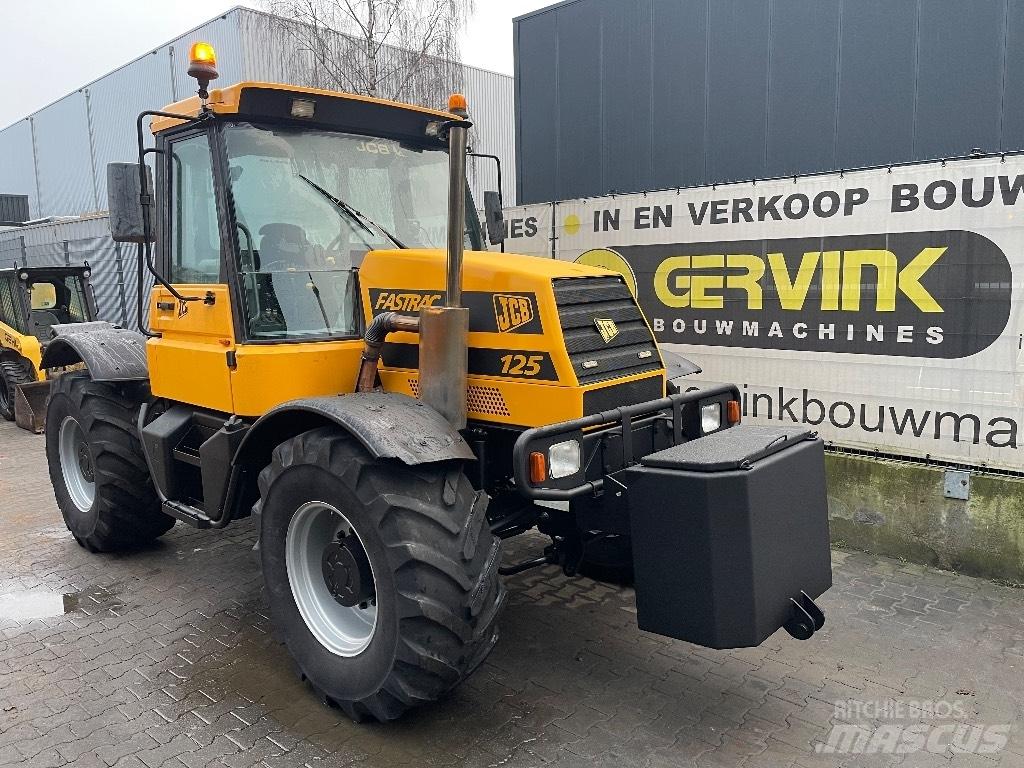 JCB Fastrac 125 Tractors