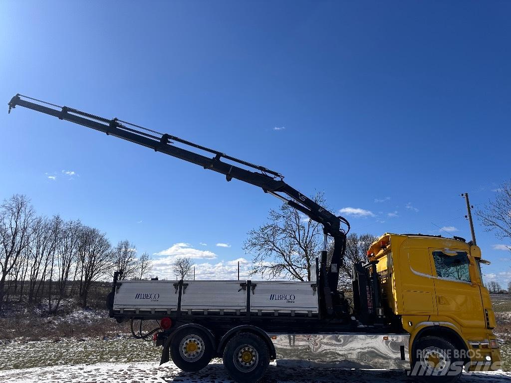 Scania R 440 Truck mounted cranes