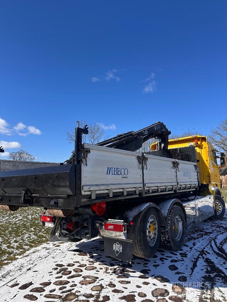 Scania R 440 Truck mounted cranes
