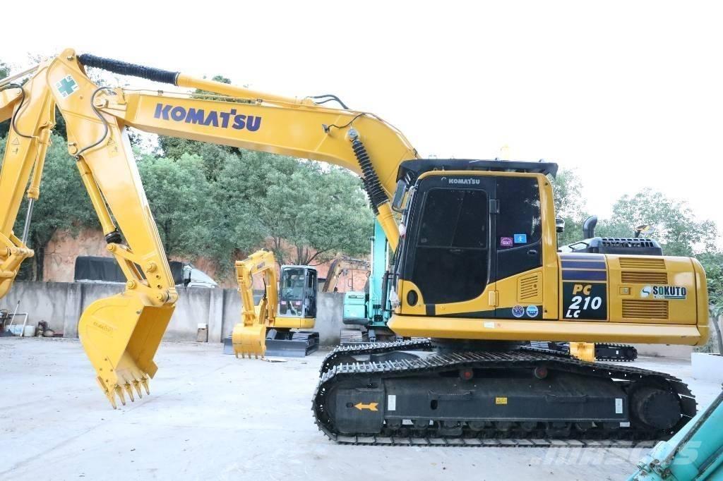 Komatsu PC 210-8 Crawler excavators