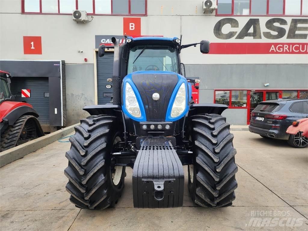 New Holland T8.300 Tractors