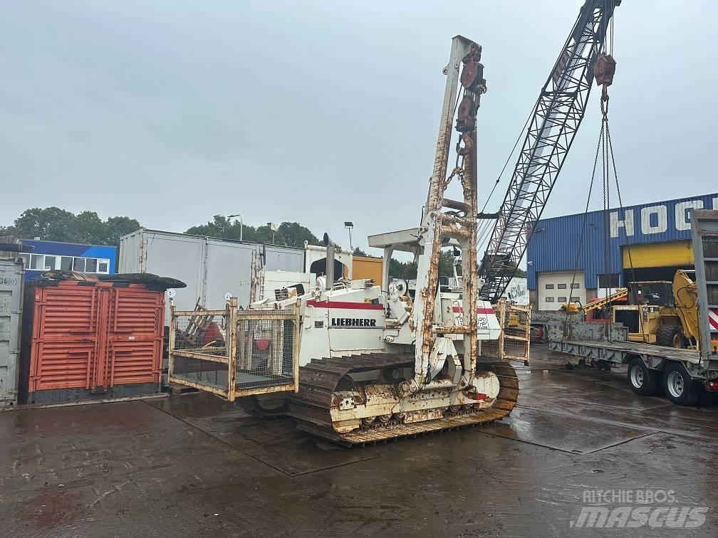 Liebherr RL 22 B Pipe layer dozers
