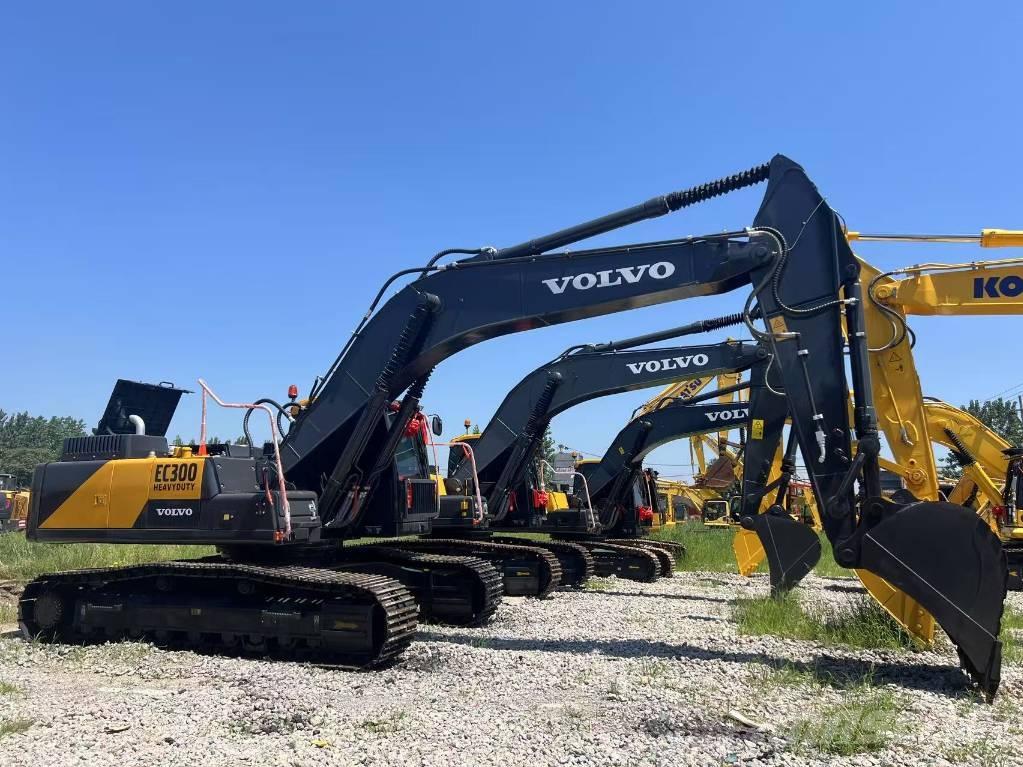 Volvo EC300 Crawler excavators