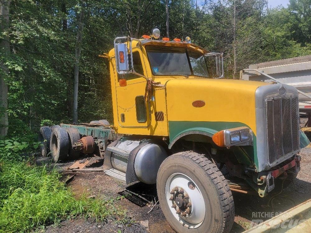 Peterbilt 357 Tipper trucks