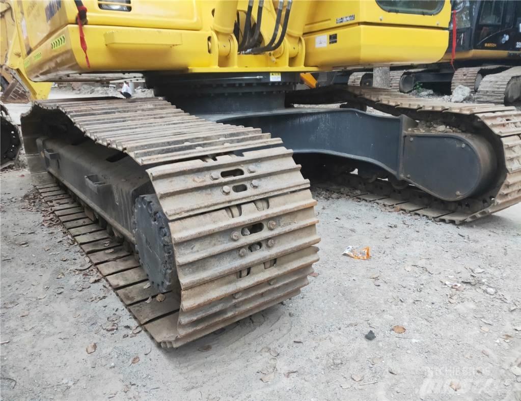 Komatsu PC200-7 Crawler excavators