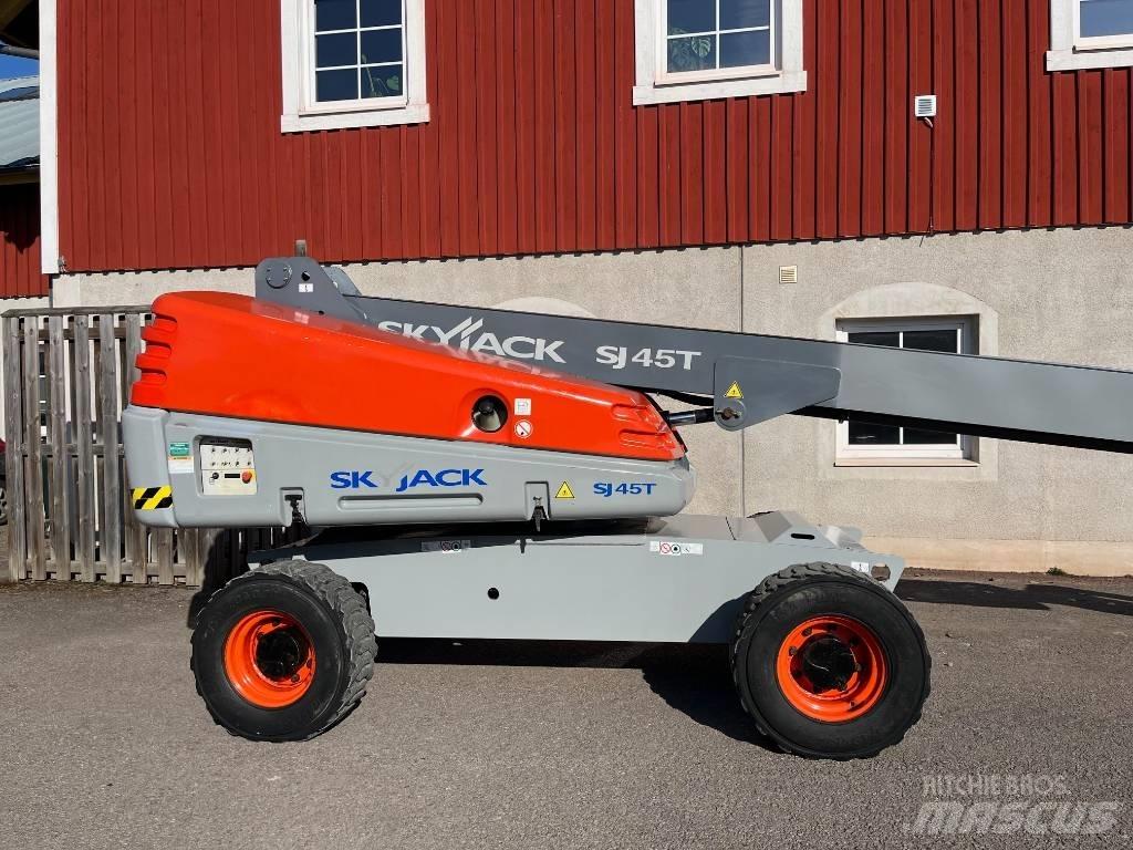 SkyJack SJ 45 T Telescopic boom lifts