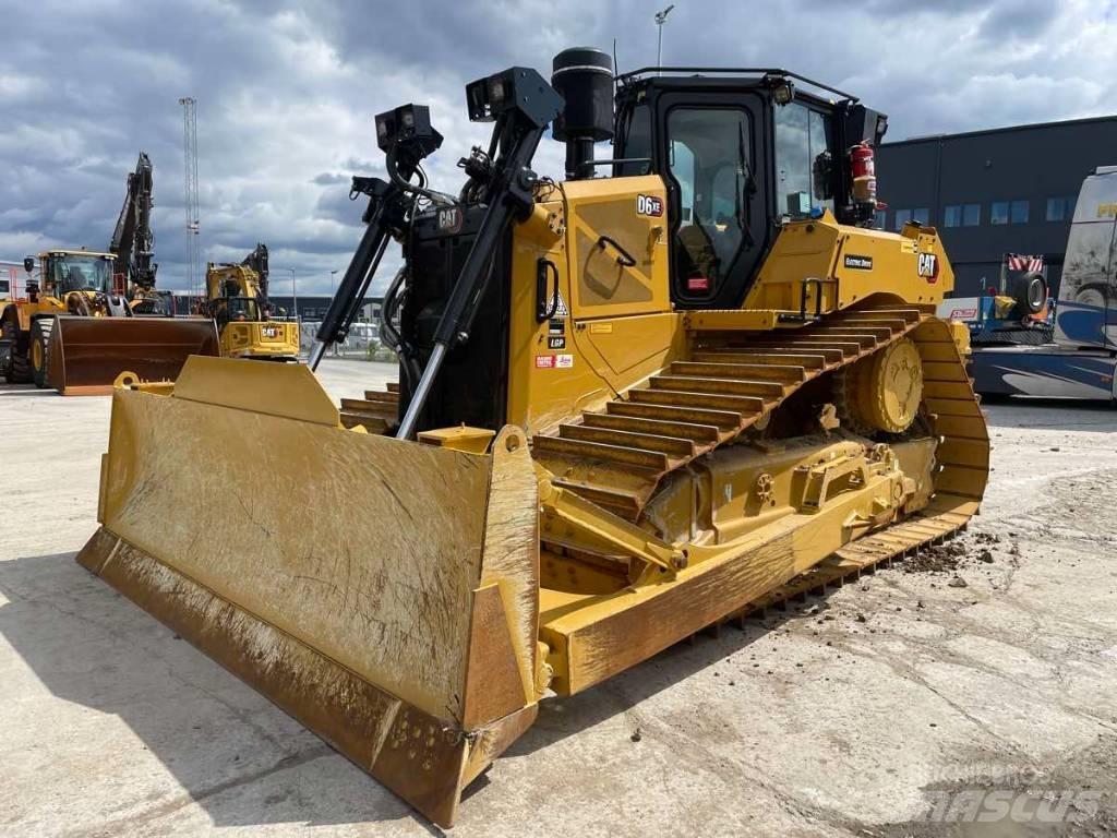 CAT D 6 XE LGP Crawler dozers