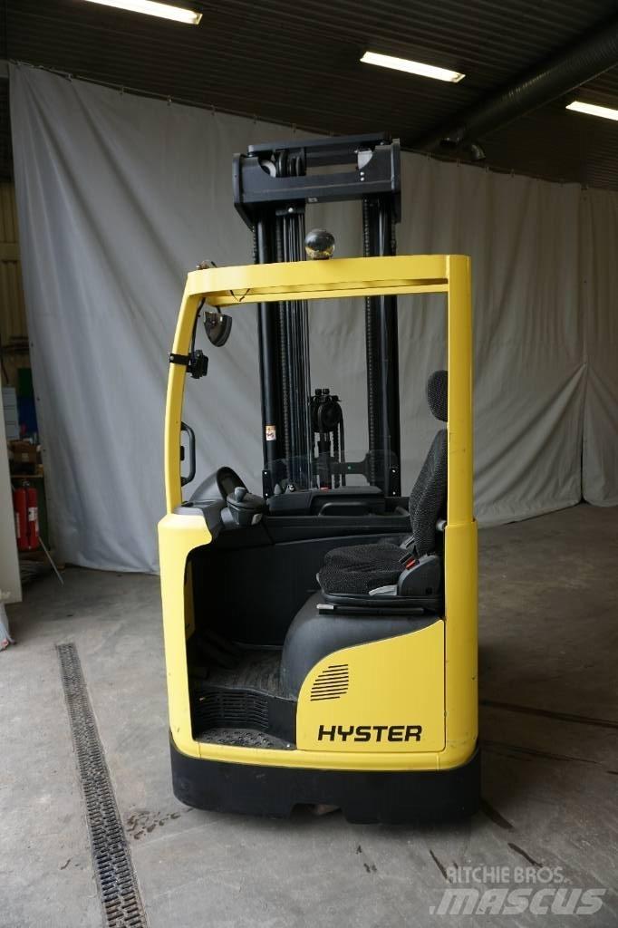Hyster R1.4 Reach truck