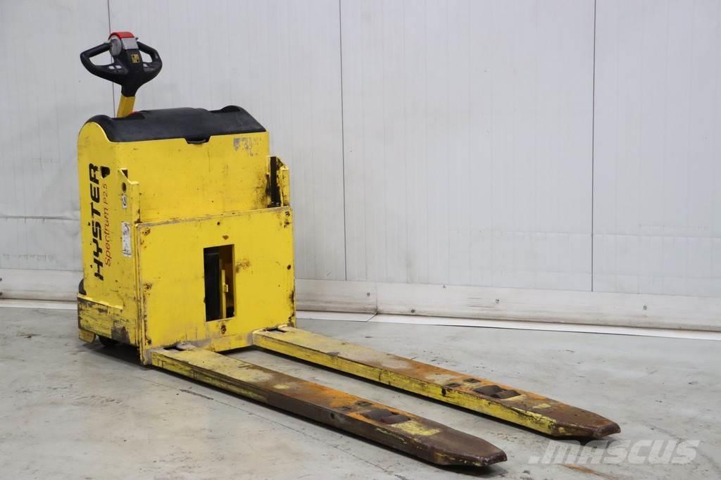 Hyster P2.5 Low lifter