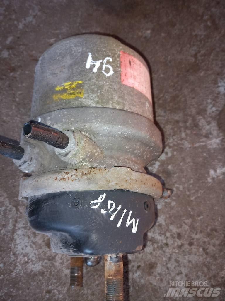 MAN TGS  81504109868 Brakes