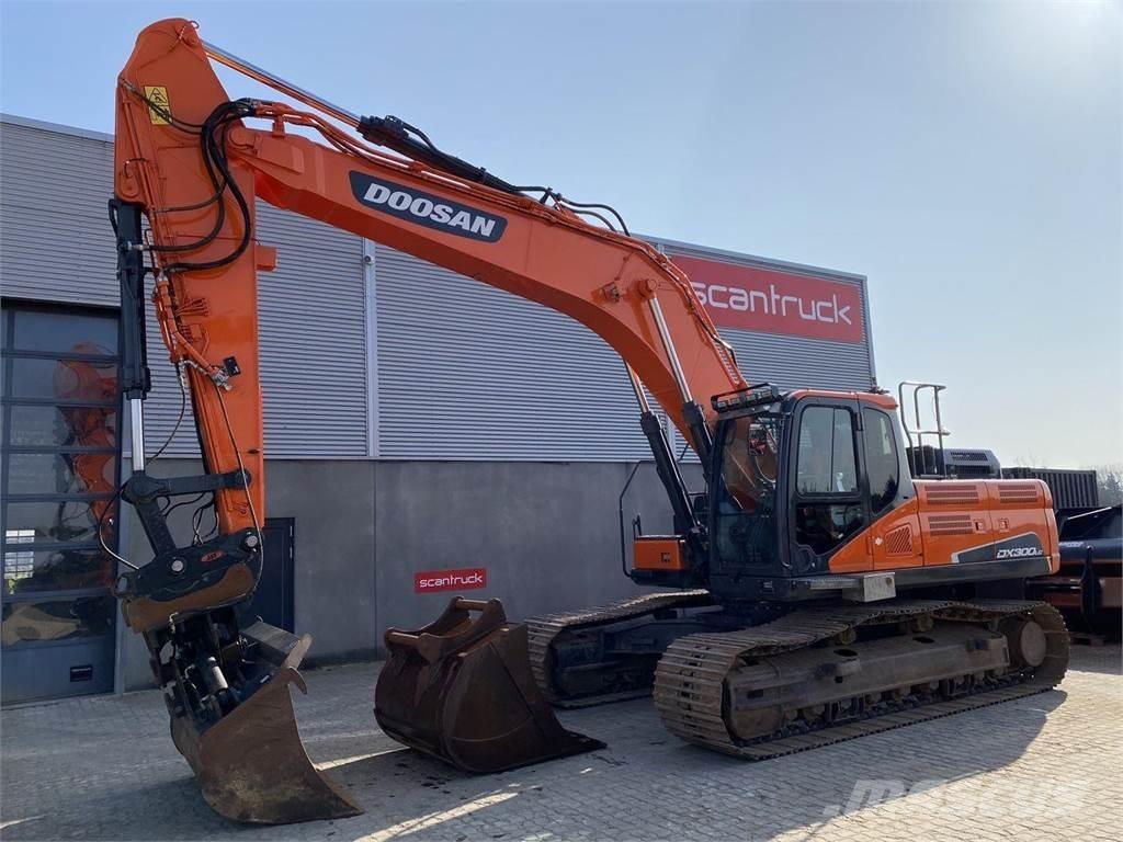 Doosan DX300LC-5 Crawler excavators