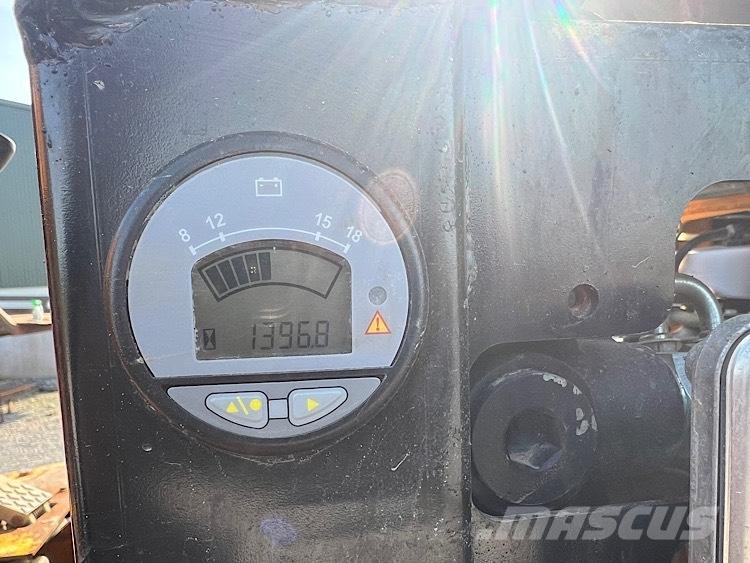 Thwaites 6T Swivel Site dumpers