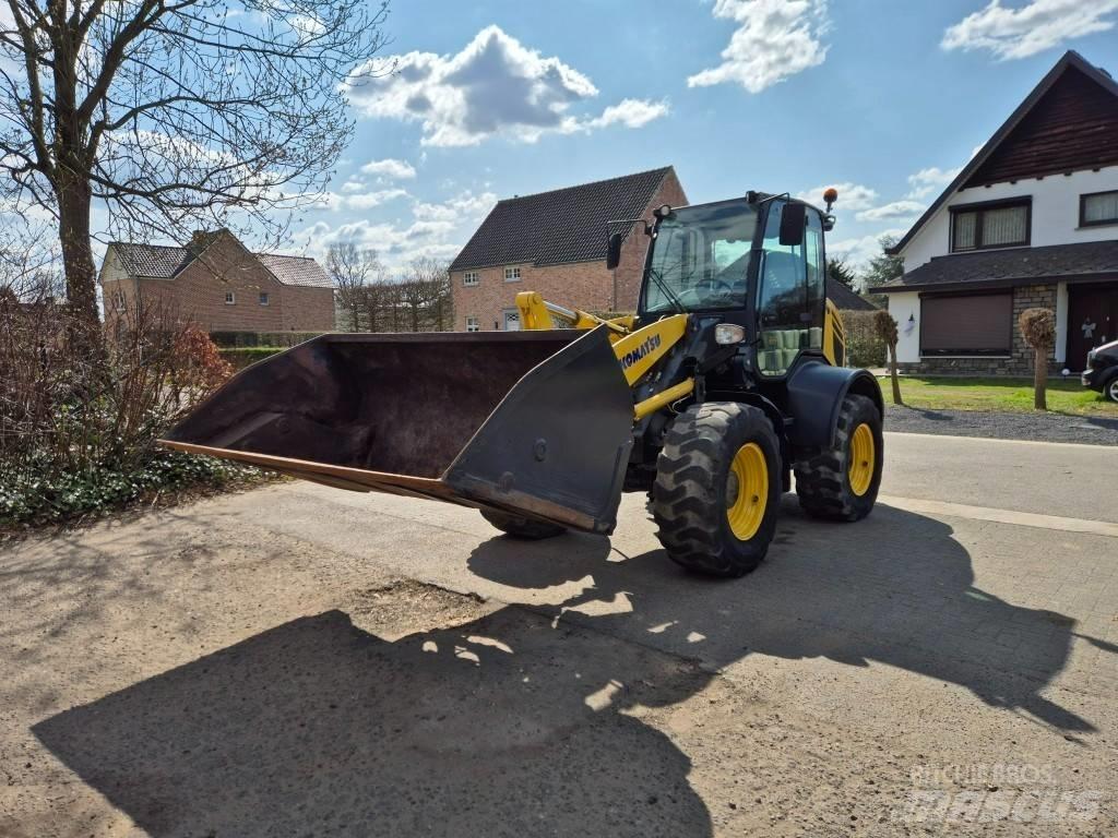 Komatsu WA100M-7 Wheel loaders