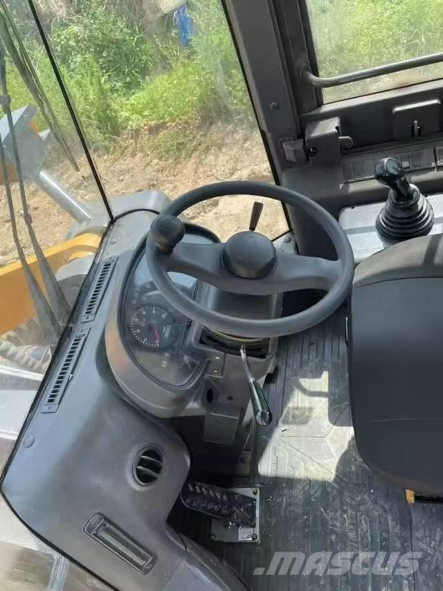 SDLG LG956L Wheel loaders