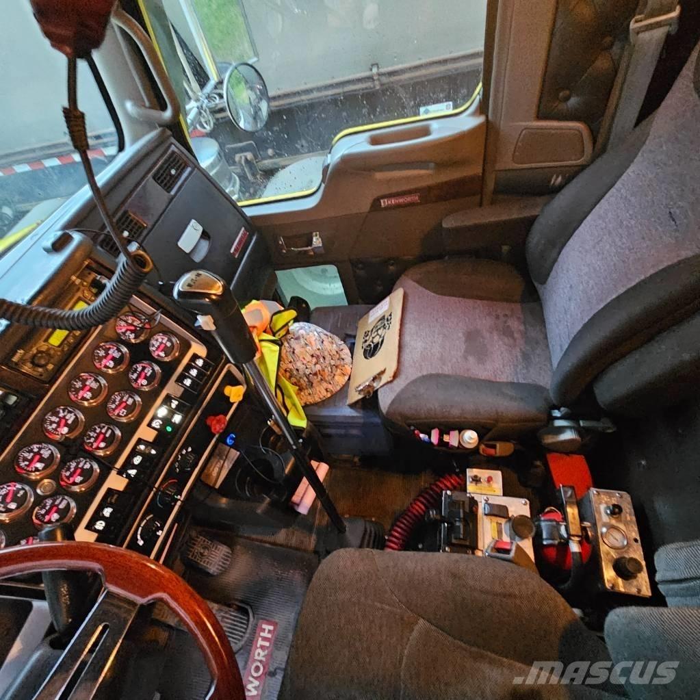 Kenworth T 800 Tipper trucks