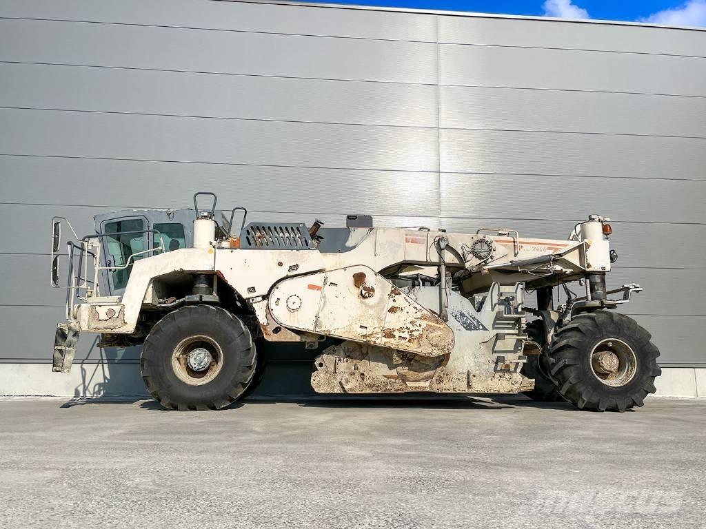 Wirtgen WR 2400 Asphalt recycling
