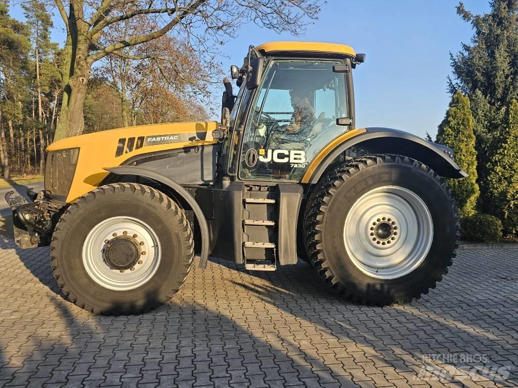 JCB Fastrac 7230 Tractors