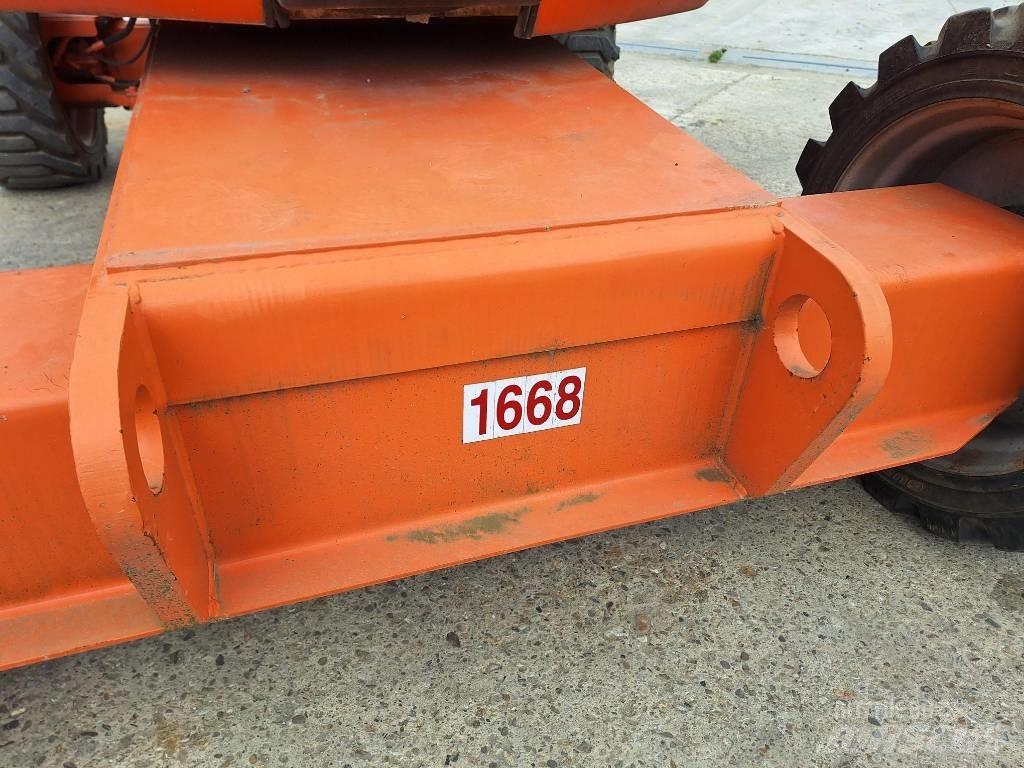 JLG 600 AJ Articulated boom lifts