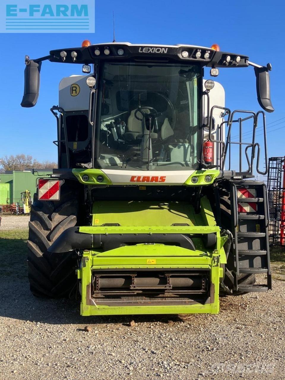 CLAAS lexion 8800 Combine harvesters