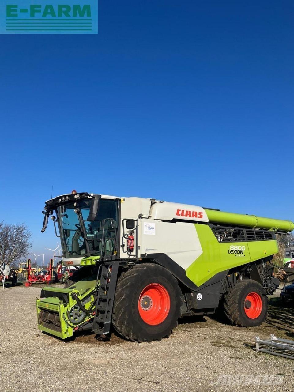CLAAS lexion 8800 Combine harvesters
