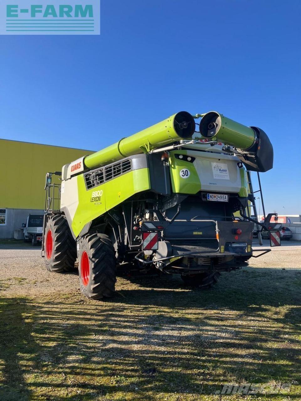 CLAAS lexion 8800 Combine harvesters