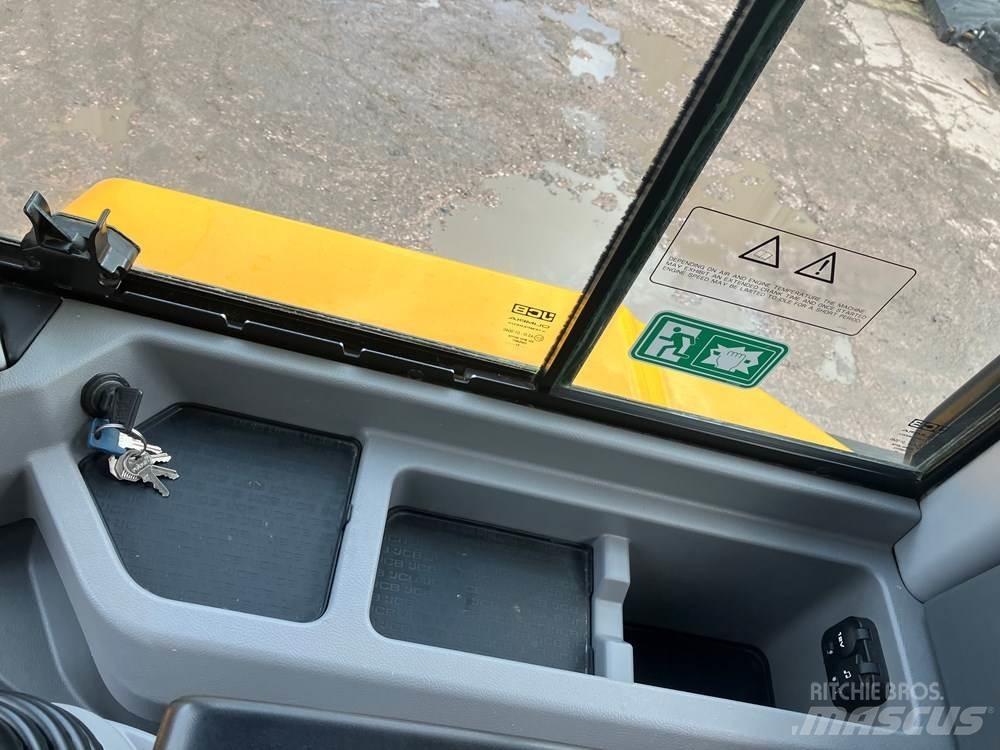 JCB 411 Wheel loaders