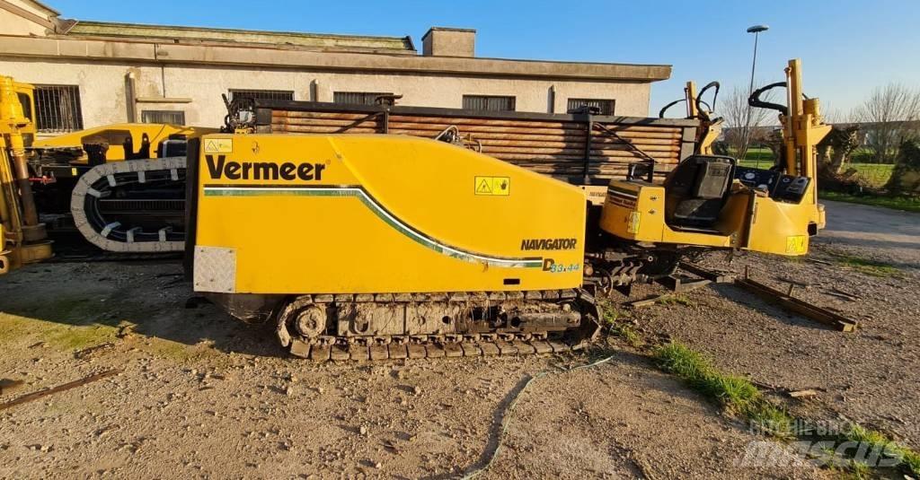 Vermeer D33x44 Horizontal drilling rigs