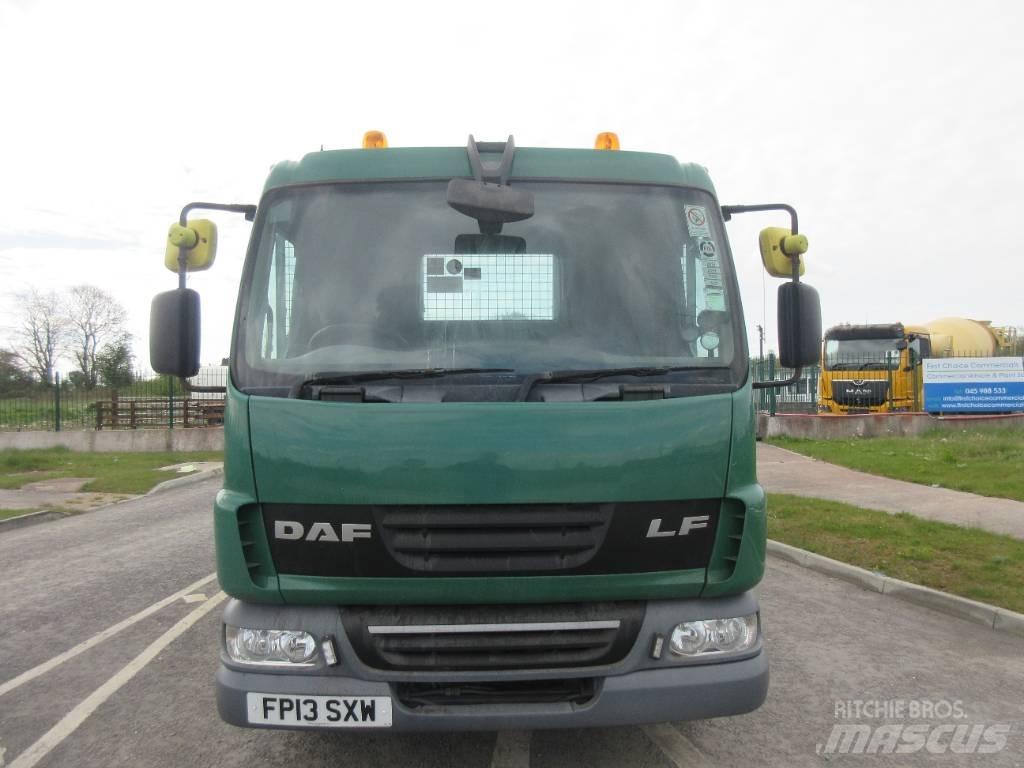 DAF 45.180 Beavertail Flatbed / winch trucks