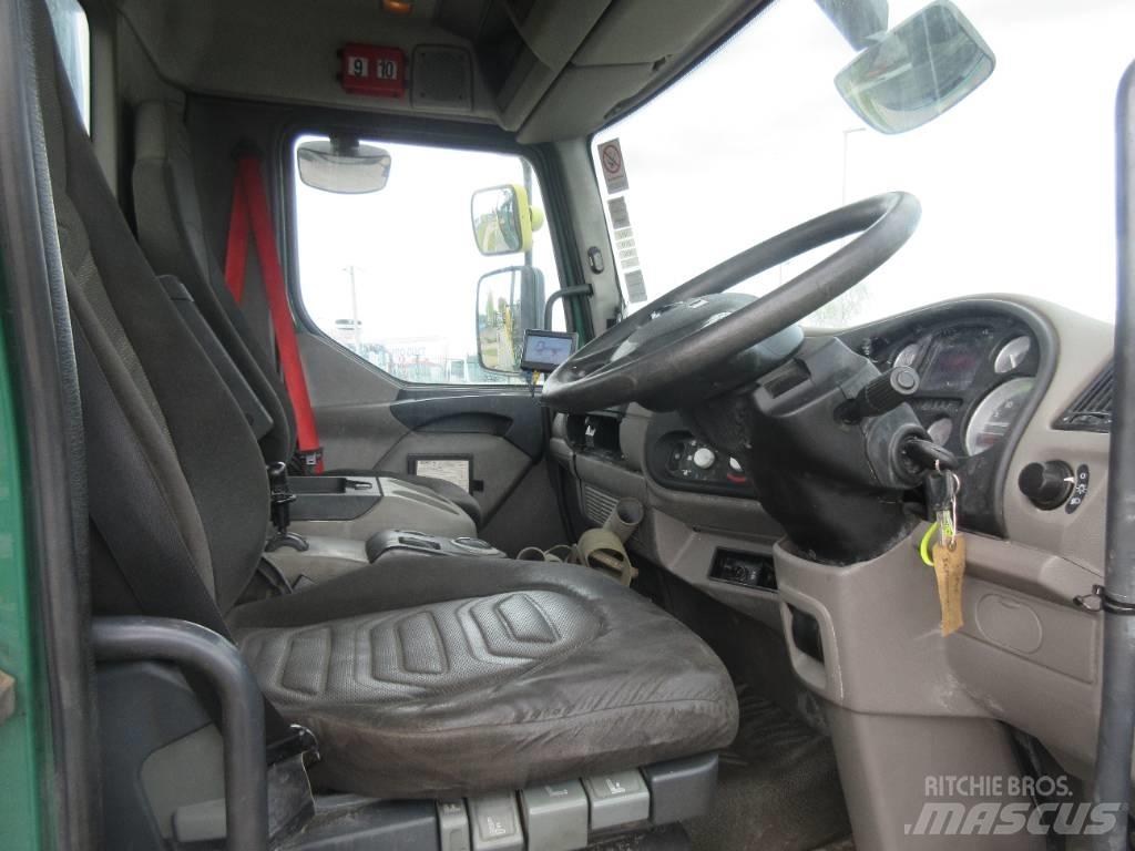 DAF 45.180 Beavertail Flatbed / winch trucks